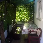 Lea Апартаменты *