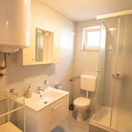 Lea Apartman